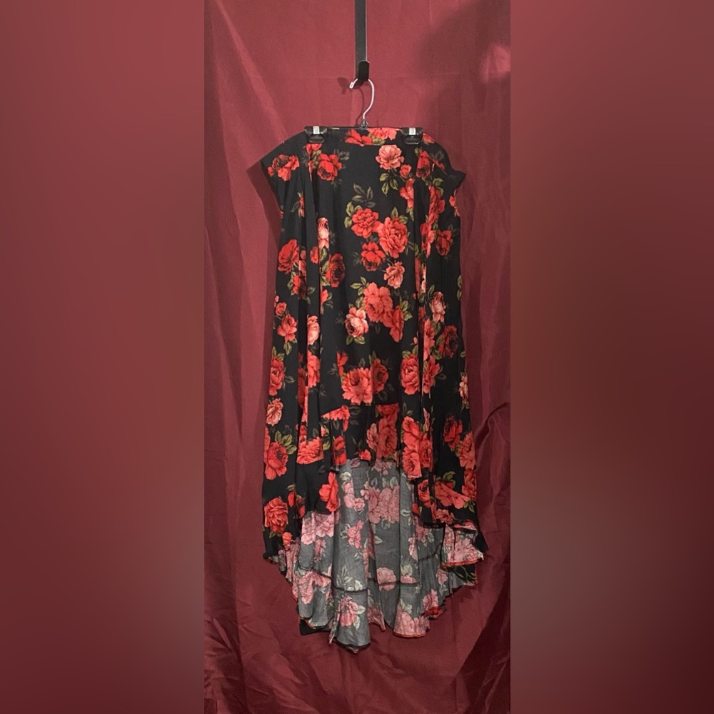 Torrid Floral Hi-Lo Skirt | Size 3 (22/24)